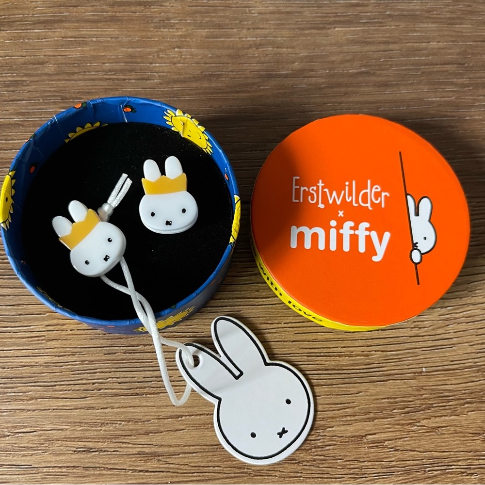 MIFFY (Erstwilder)-Imported (NWT) Queen Miffy Earrings - Picture 1 of 8